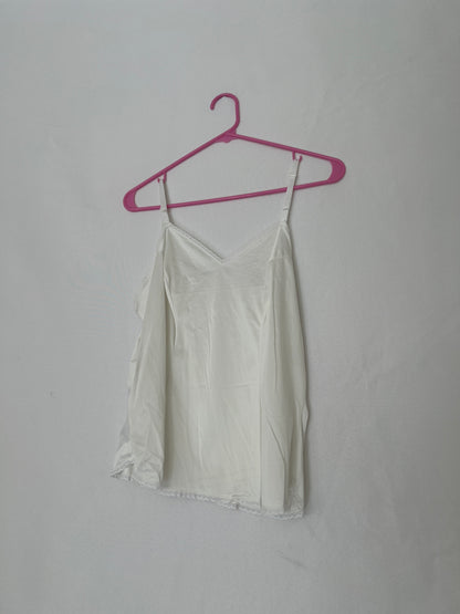 White Slip Tank